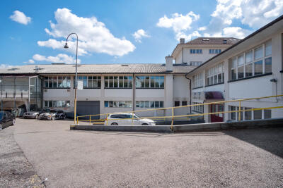 Neue Winterthurerstrasse 20 8305 Dietlikon 12 BackbonePhoto WEB 2